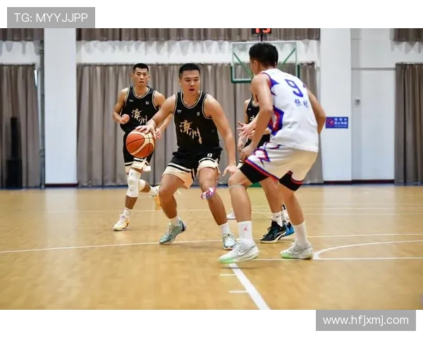 以篮球为纽带探寻团队合作与青春拼搏精神的无限魅力 以篮球为纽带探寻团队合作与青春拼搏精神的无限魅力