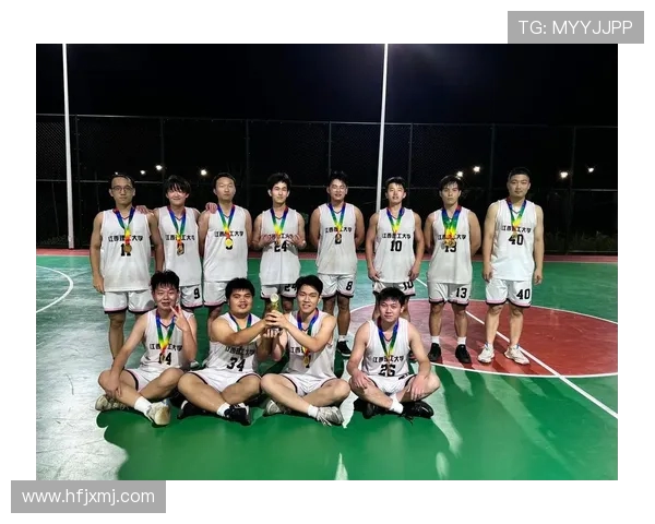 以篮球为纽带探讨团队合作精神与青年成长动力的深度关系