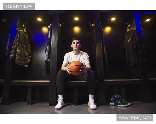 以篮球运动员成长历程展现拼搏精神与荣耀传承的励志故事探秘之旅