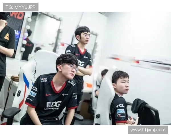 青年赛积分榜更新V5战队以74分稳居第一名展现强劲实力